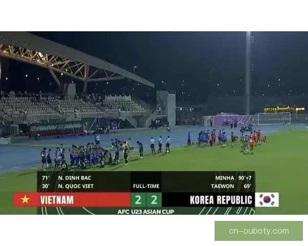 阮庭北染红飞踹对手 主帅震惊建功险送点 阮庭北染红飞踹对手 主帅震惊建功险送点